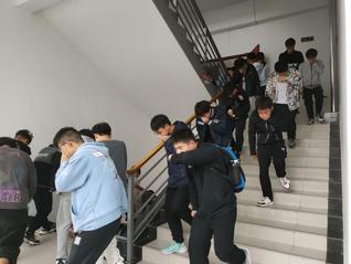 上好安全课，筑牢“防火墙” —...